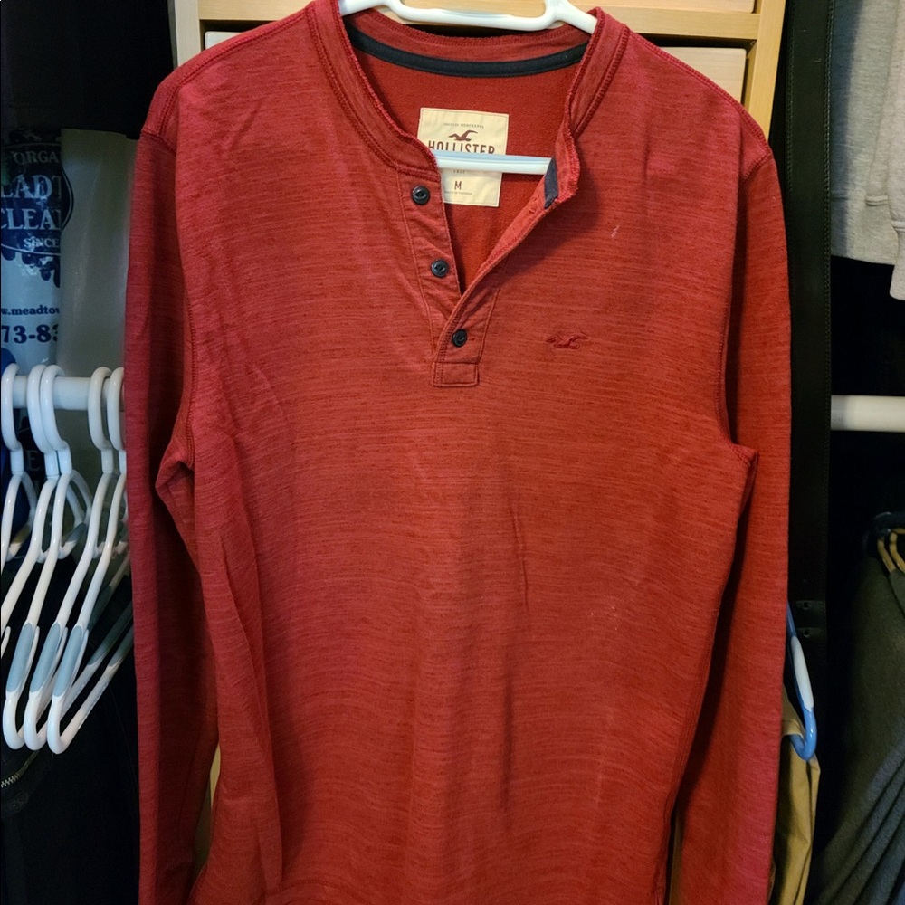 men’s long sleeve